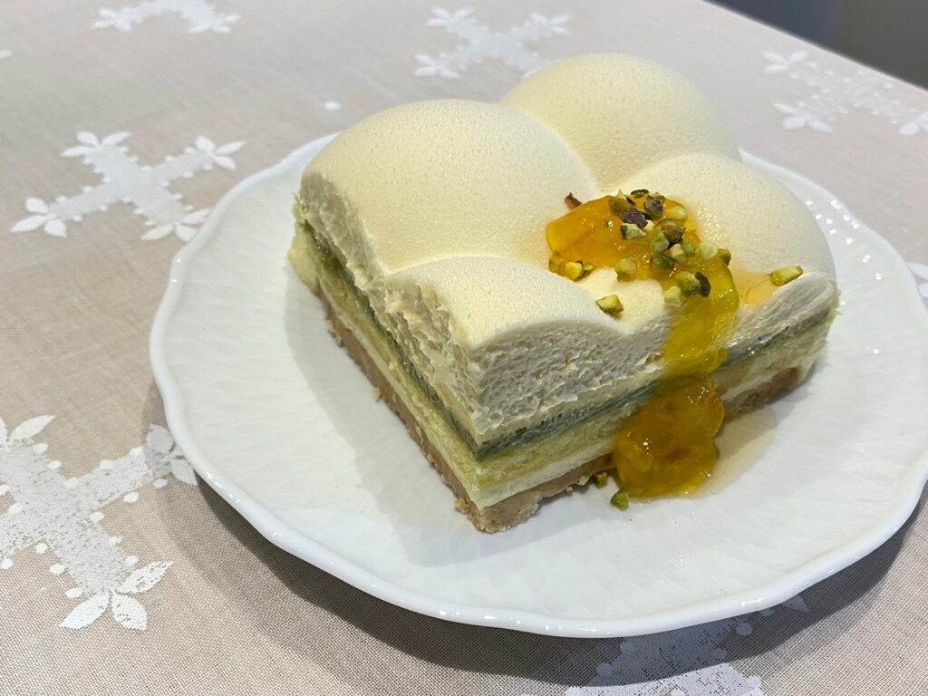 DAN-RAN　カスタマイズケーキ　クリスマスケーキ　東京駅限定ケーキ