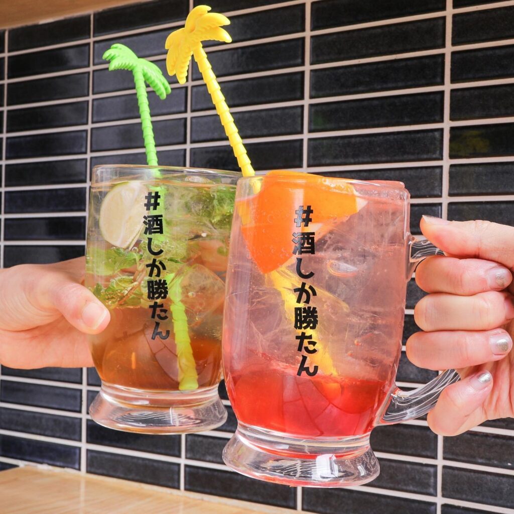 フルーツサワー 居酒屋 東京 おしゃれ 渋谷 新宿 お酒 デート 女子会 エイトマン 宮下パーク ミチナキミチ あわよくばぁー 大衆酒場 ひまわり 恋愛酒場 メイ子 サーモンパンチ 酒場 てづか