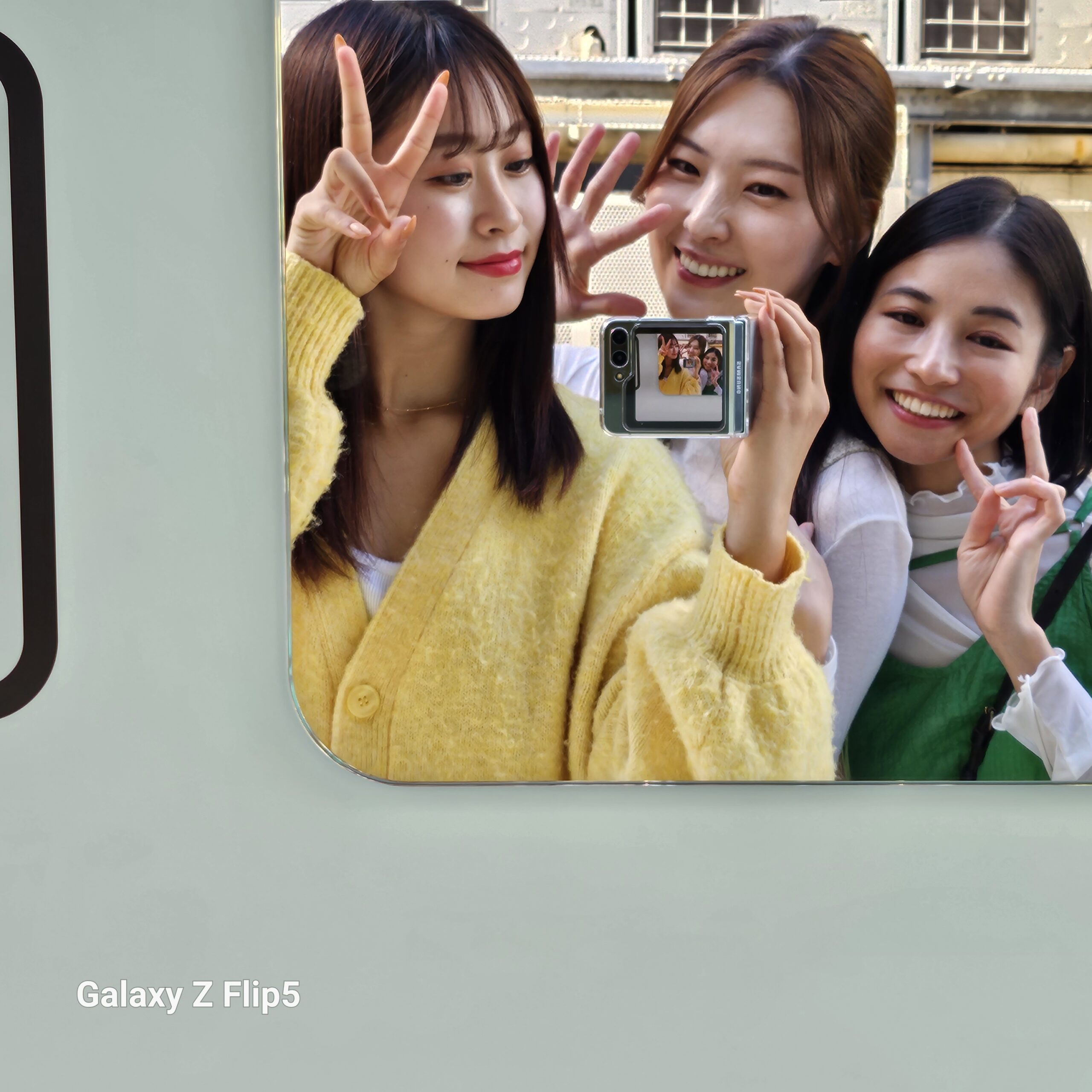 Galaxy Z Flip5　Join the flip side@MIYASHITA PARK