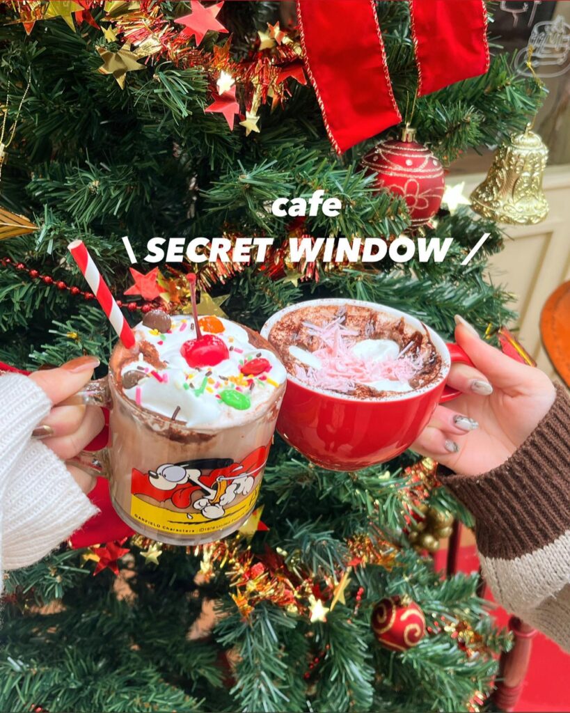 CAFE SECRET WINDOW