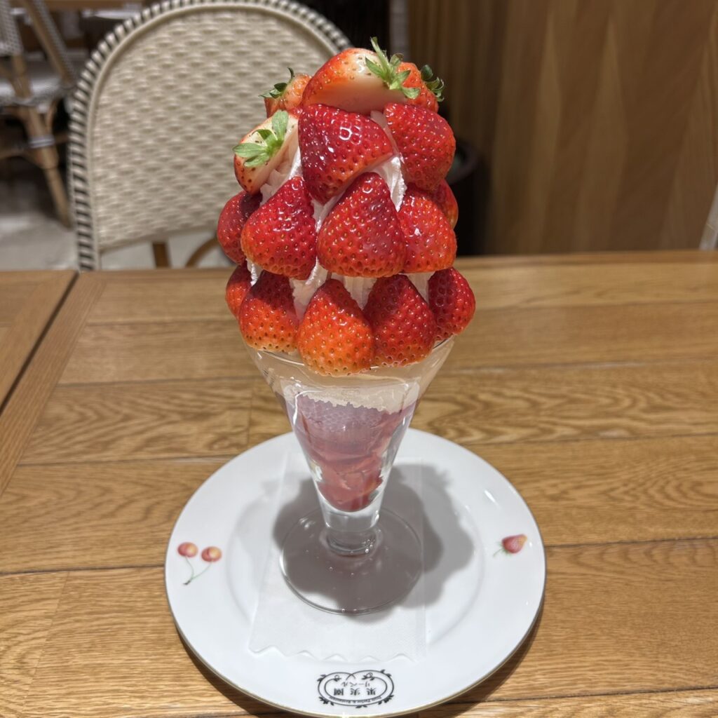 果実園リーベル とちあいかパフェ