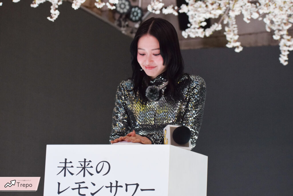 山本舞香　「未来のレモンサワー THE HANAMI BAR」