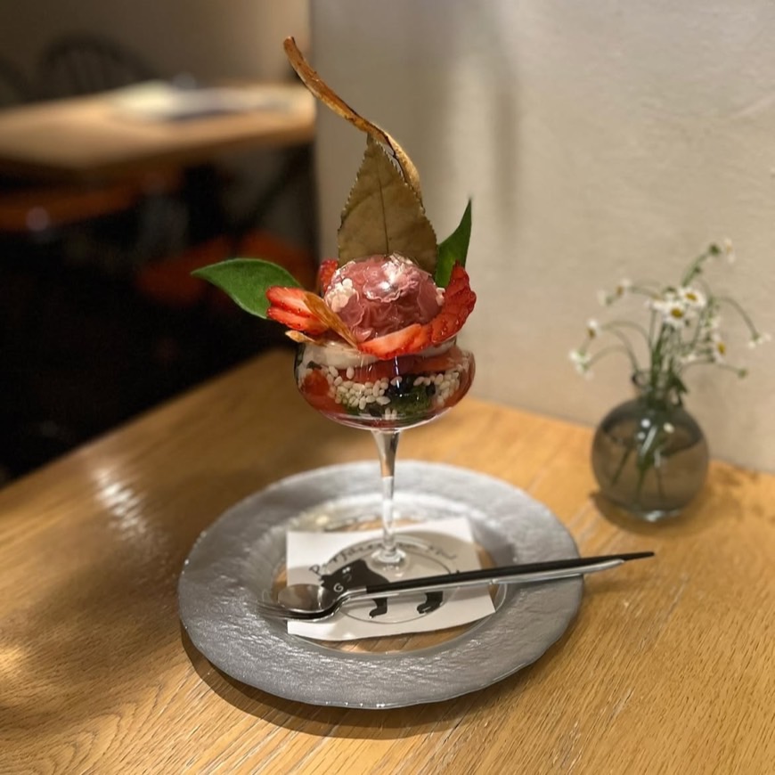 夜パフェ専門店Parfaiteria PaL心斎橋