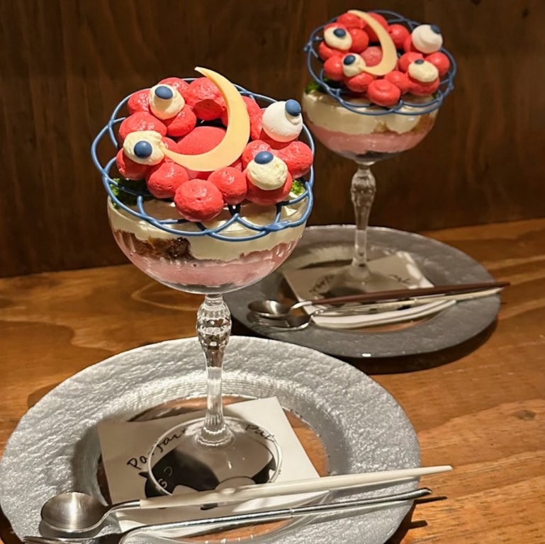夜パフェ専門店Parfaiteria PaL心斎橋