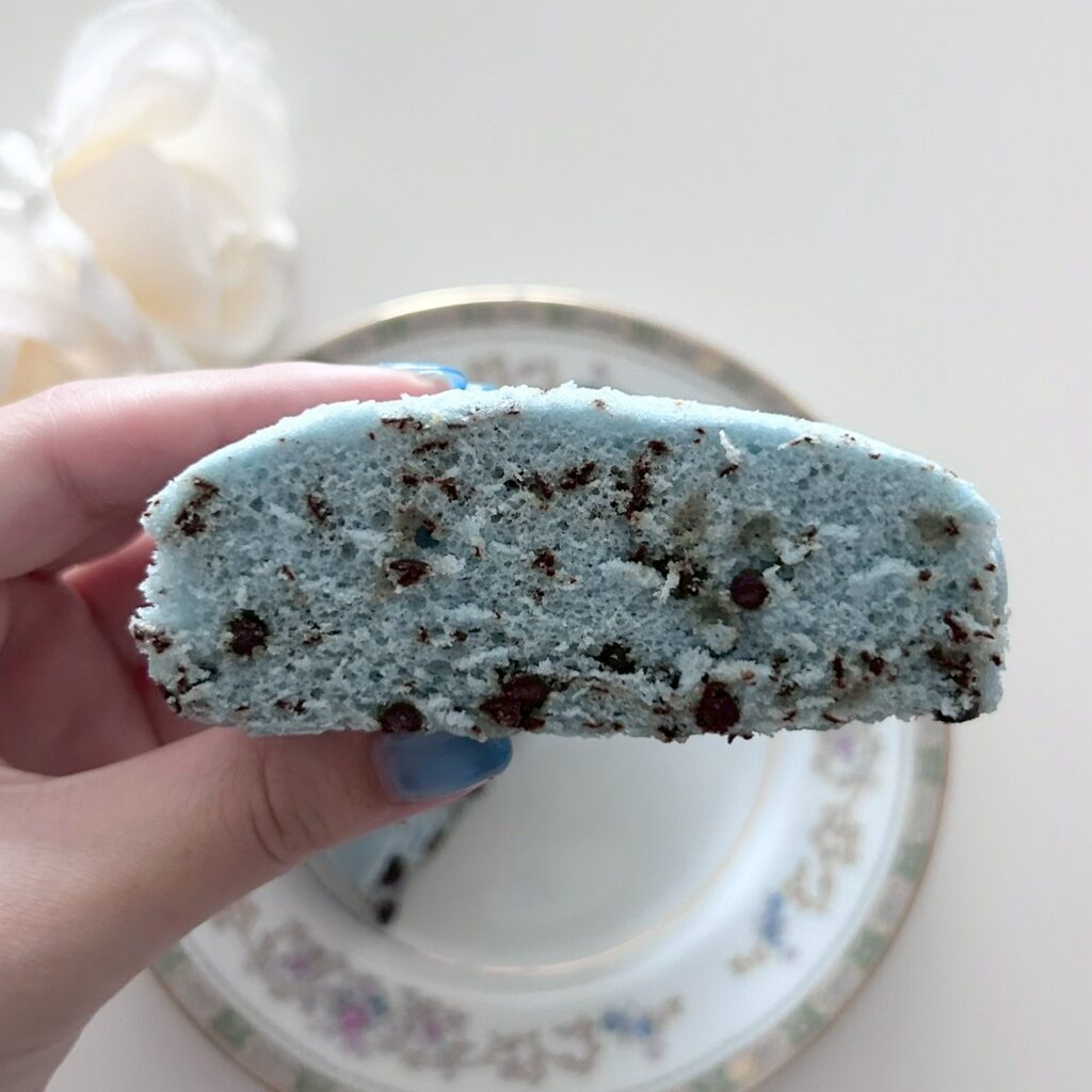 チョコたっぷりチョコミント蒸しケーキ
