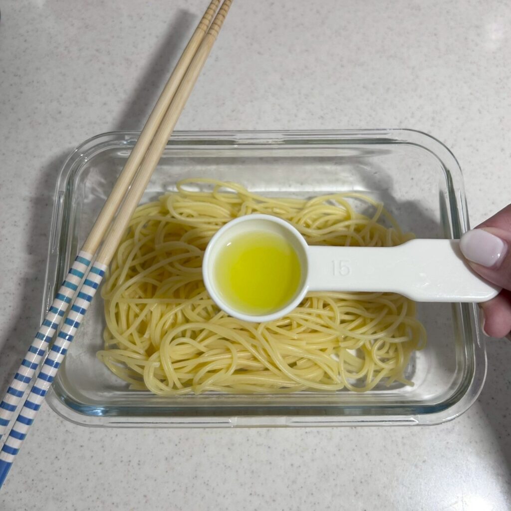 レトルトカレー ドライカレーパスタ