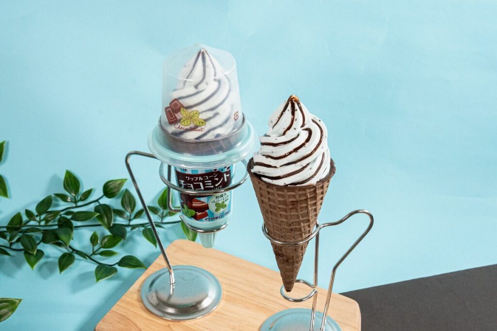 ワッフルコーンチョコミント