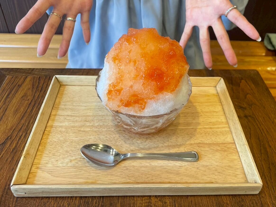 ピンクグレープフルーツかき氷