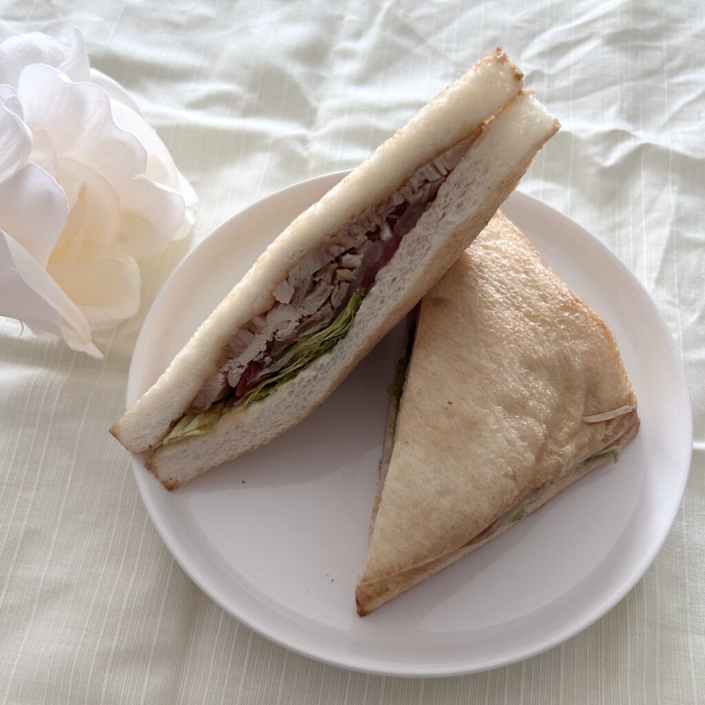 クア・アイナ監修 テリチキンサンド