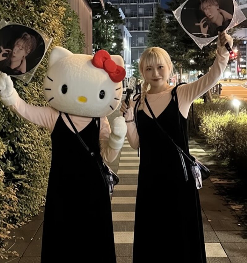 AIキティ　生成画像ハローキティ　キティちゃん　日焼けキティ