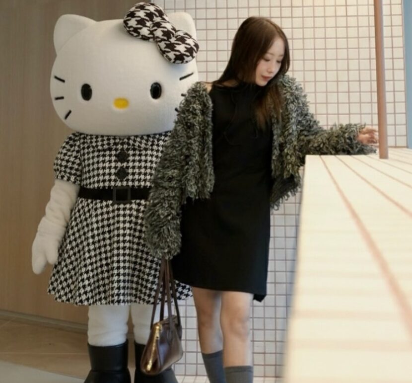 AIキティ　生成画像ハローキティ　キティちゃん　日焼けキティ