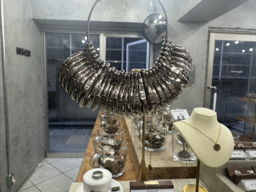 HISEKI ひせき原宿カスタムアクセサリーオーダーメイドコインリング原宿スポットネックレスコインリング硬貨