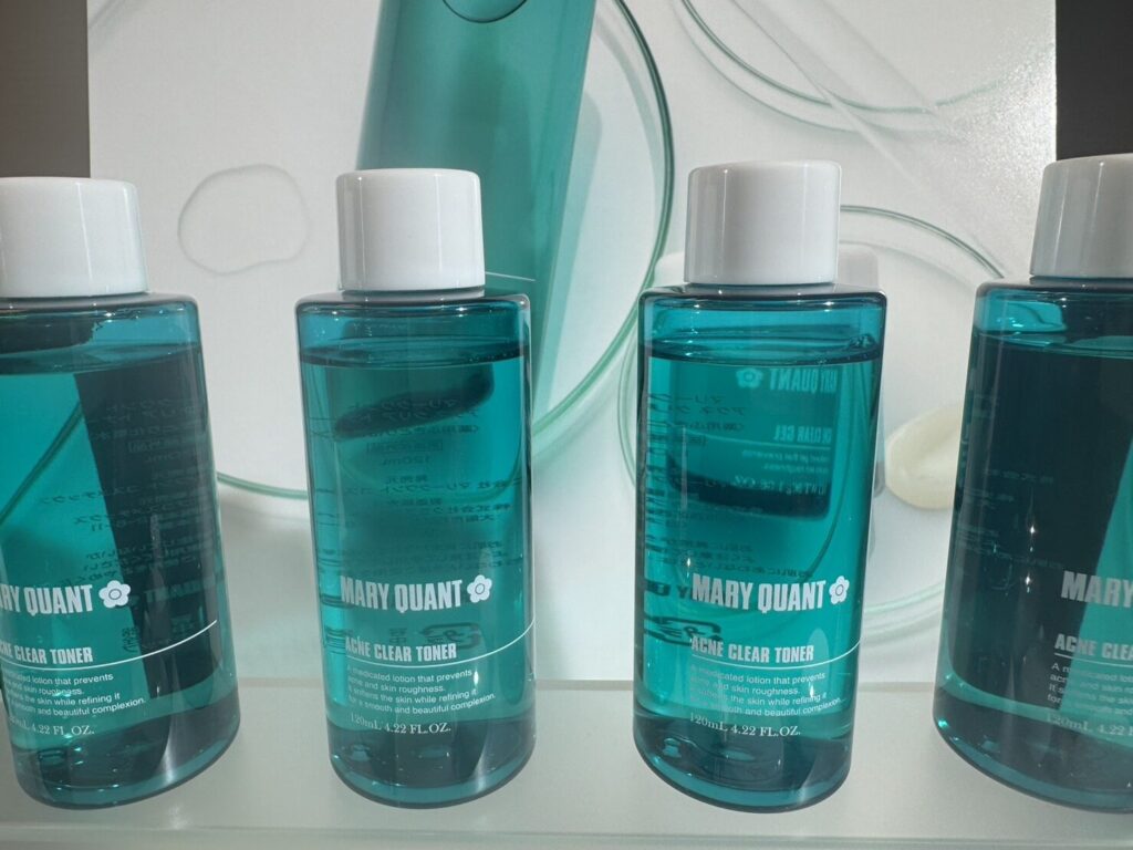 マリークワントマリクワMARYQUANT